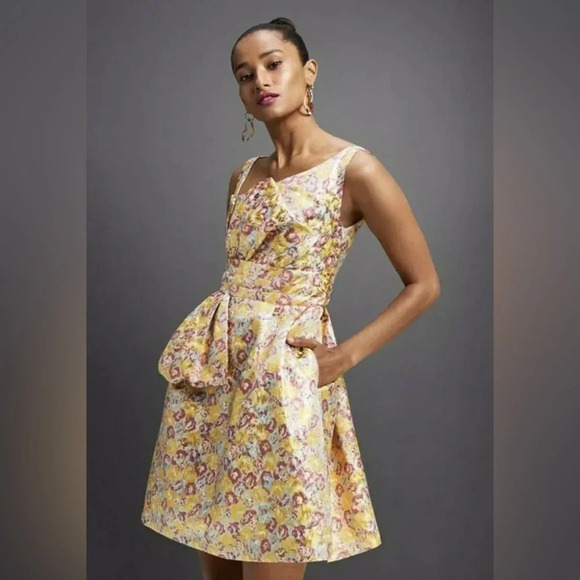 Zac Posen for Target Dresses & Skirts - ZAC‎ POSEN for TARGET Floral Print Sleeveless Brocade Mini Dress